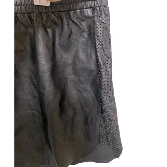 Forever 21 Faux Leather Mesh Side Cut-off Shorts - Picture 5 of 11